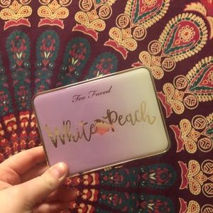 Too faced white peach